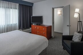 Courtyard by Marriott Memphis East/Park Avenue