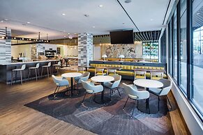 DoubleTree by Hilton Hartford Downtown
