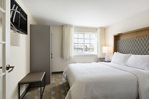 Holiday Inn : Bloomington W MSP Airport Area by IHG