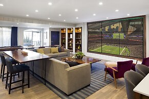 Holiday Inn : Bloomington W MSP Airport Area by IHG