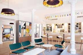 Holiday Inn Farnborough by IHG