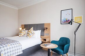 Holiday Inn Farnborough by IHG