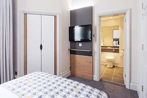 Holiday Inn Farnborough by IHG