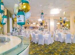 Ramada Plaza by Wyndham Marco Polo Beach Resort