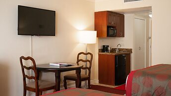 Ramada Plaza by Wyndham Marco Polo Beach Resort