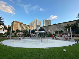 Ramada Plaza by Wyndham Marco Polo Beach Resort