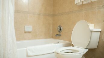 Ramada Plaza by Wyndham Marco Polo Beach Resort