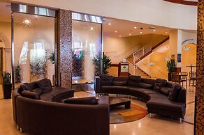 Ramada Plaza by Wyndham Marco Polo Beach Resort