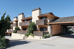 Monarch Resort