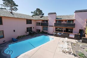Monarch Resort