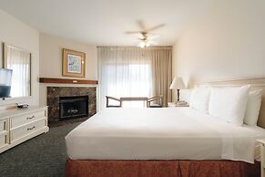 Monarch Resort