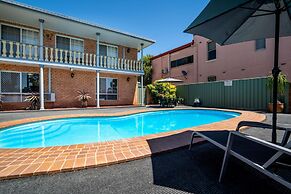 Blue Diamond Motor Inn