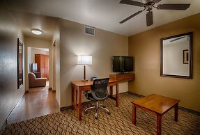 Holiday Inn Express & Suites Grand Canyon, an IHG Hotel