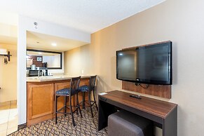 Grand Canyon Hotel and Suites