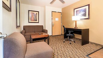 Grand Canyon Hotel and Suites