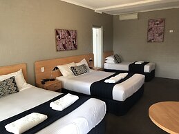 Best Western Coachman's Inn Motel