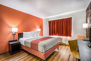 Motel 6 Madison, WI - East