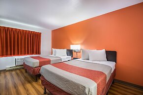 Motel 6 Madison, WI - East