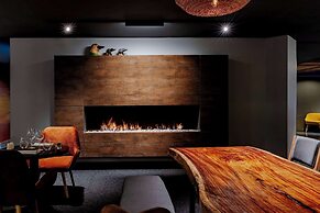 Avani Royal Zona T Bogotá Hotel (previously NH Bogotá Boheme Royal)