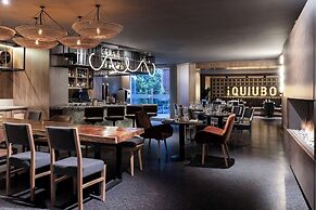 Avani Royal Zona T Bogotá Hotel (previously NH Bogotá Boheme Royal)