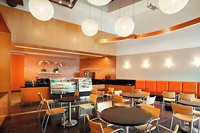 Sheraton Fairplex Suites & Conference Center