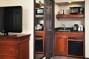 Sheraton Fairplex Suites & Conference Center