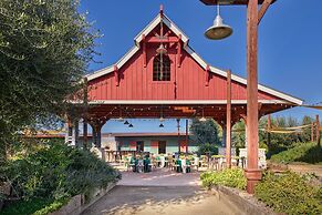 Sheraton Fairplex Suites & Conference Center