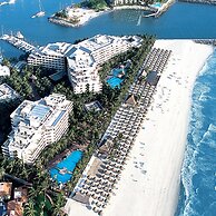 Paradise Village Beach Resort and Spa