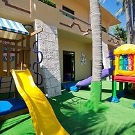 Paradise Village Beach Resort and Spa