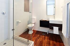 Hotel Urban St Leonards