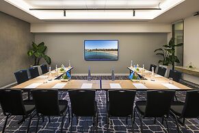 Crowne Plaza Sydney Coogee Beach by IHG