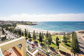 Crowne Plaza Sydney Coogee Beach by IHG