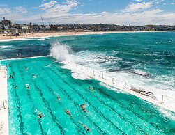 Crowne Plaza Sydney Coogee Beach by IHG