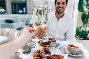 Crowne Plaza Sydney Coogee Beach by IHG