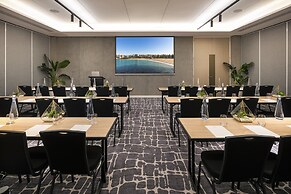 Crowne Plaza Sydney Coogee Beach by IHG