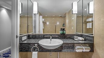 Crowne Plaza Sydney Coogee Beach by IHG