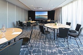 Crowne Plaza Sydney Coogee Beach by IHG