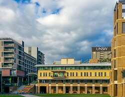 Crowne Plaza Sydney Coogee Beach by IHG