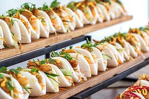 Crowne Plaza Sydney Coogee Beach by IHG