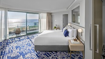 Crowne Plaza Sydney Coogee Beach by IHG
