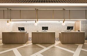 Crowne Plaza Sydney Coogee Beach by IHG