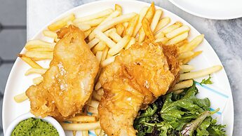 Crowne Plaza Sydney Coogee Beach by IHG