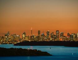 Crowne Plaza Sydney Coogee Beach by IHG