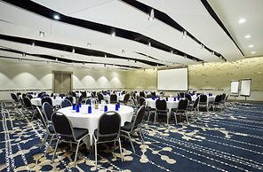 Crowne Plaza Sydney Coogee Beach by IHG