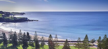 Crowne Plaza Sydney Coogee Beach by IHG