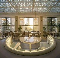 Crowne Plaza Sydney Coogee Beach by IHG