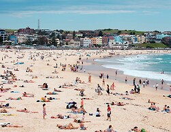 Crowne Plaza Sydney Coogee Beach by IHG