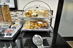 Hampton Inn Austin North @ I - 35 & Hwy 183