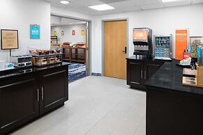 Hampton Inn Austin North @ I - 35 & Hwy 183