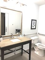 Country Inn & Suites by Radisson, San Jose International Airport, CA